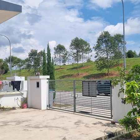 Baituljannah Homestay Batu Pahat Ngoại thất bức ảnh
