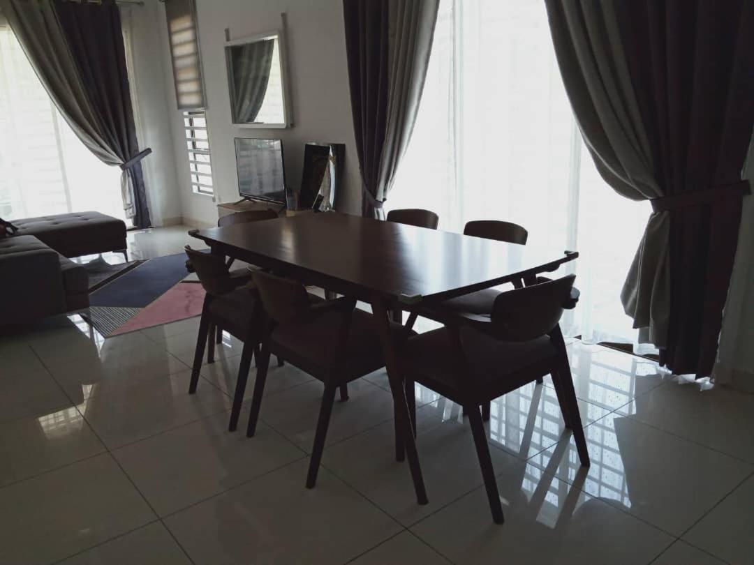 Baituljannah Homestay Batu Pahat Ngoại thất bức ảnh
